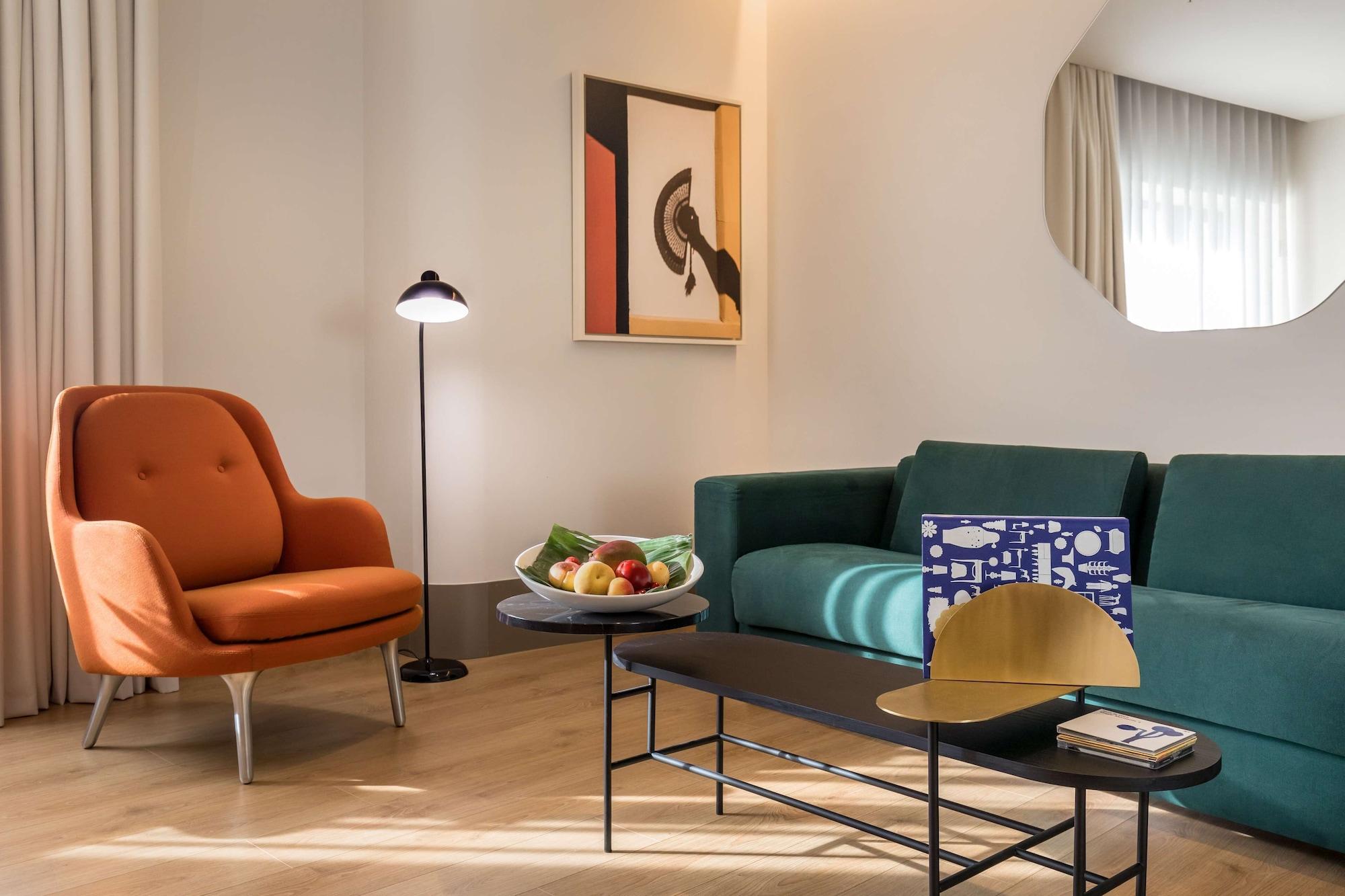 Barcelo Torre De Madrid Hotel Екстериор снимка