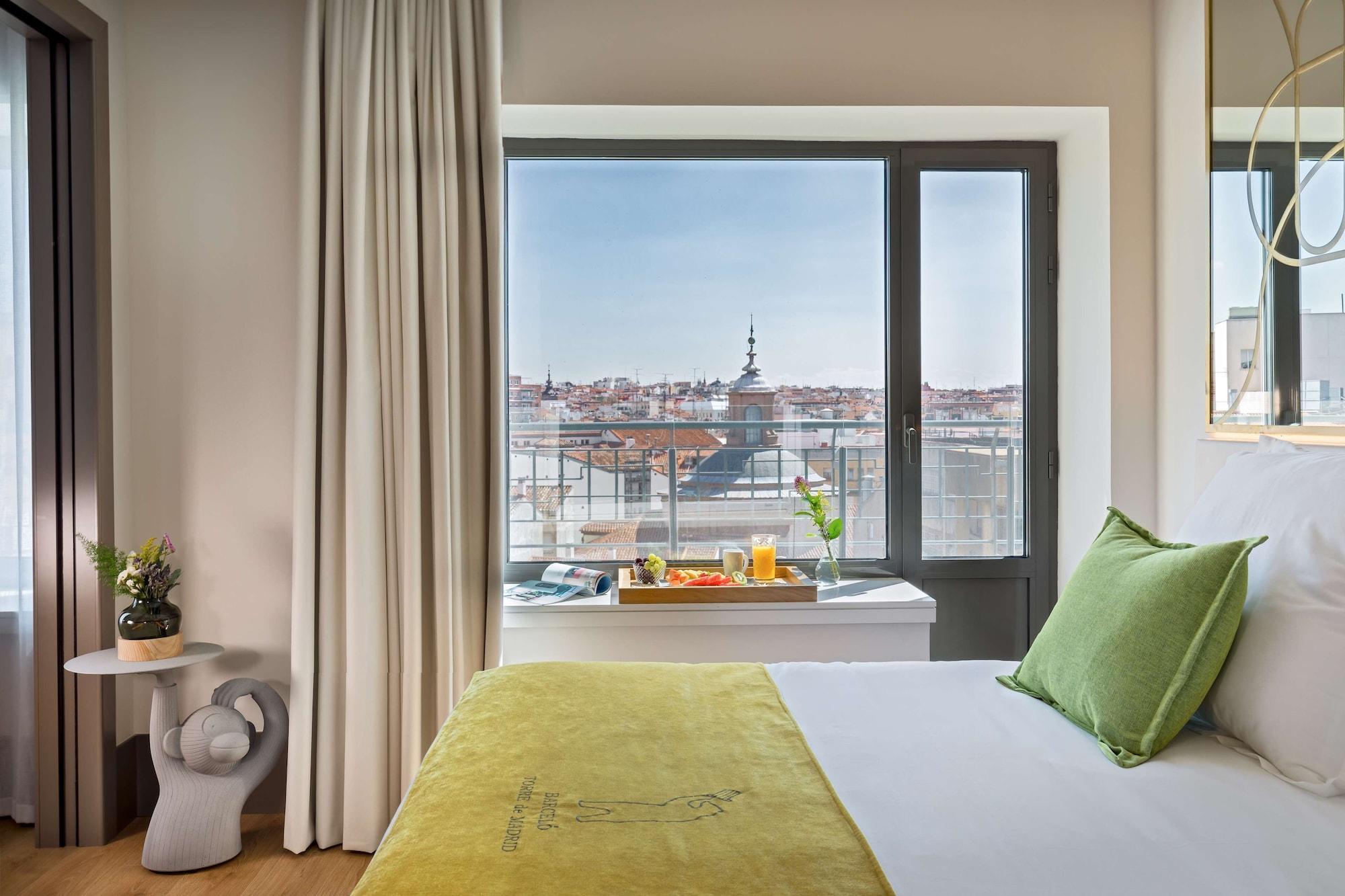 Barcelo Torre De Madrid Hotel Екстериор снимка Deluxe room