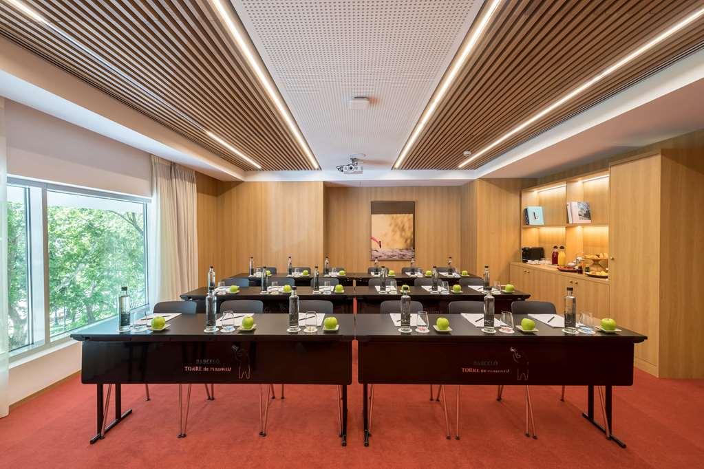 Barcelo Torre De Madrid Hotel Съоръжения снимка
