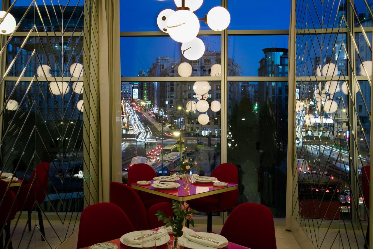 Barcelo Torre De Madrid Hotel Екстериор снимка Restaurant