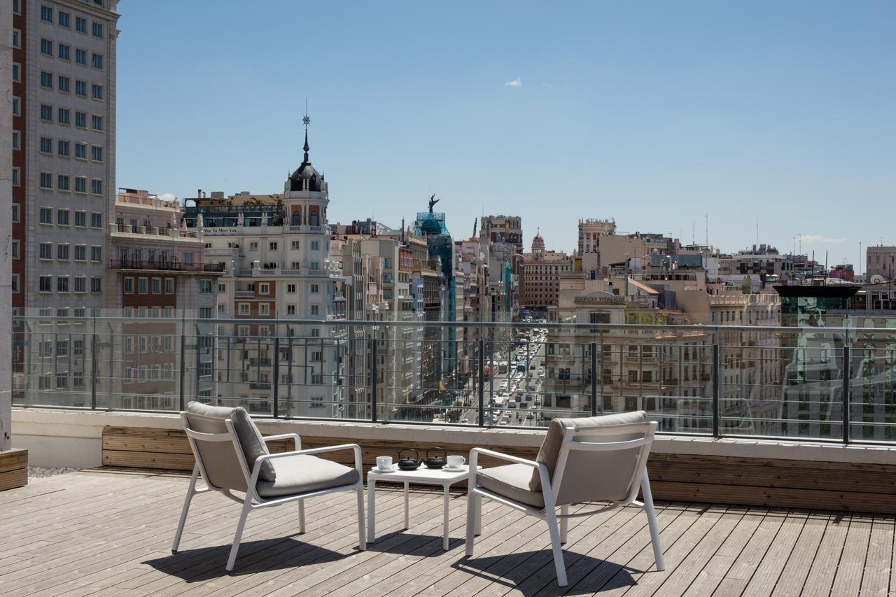 Barcelo Torre De Madrid Hotel Екстериор снимка Rooftop terrace