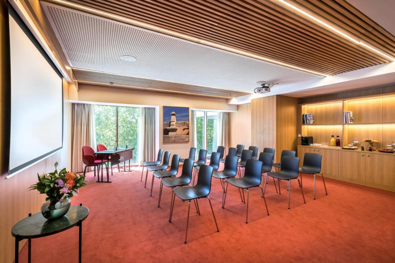 Barcelo Torre De Madrid Hotel Екстериор снимка Meeting room
