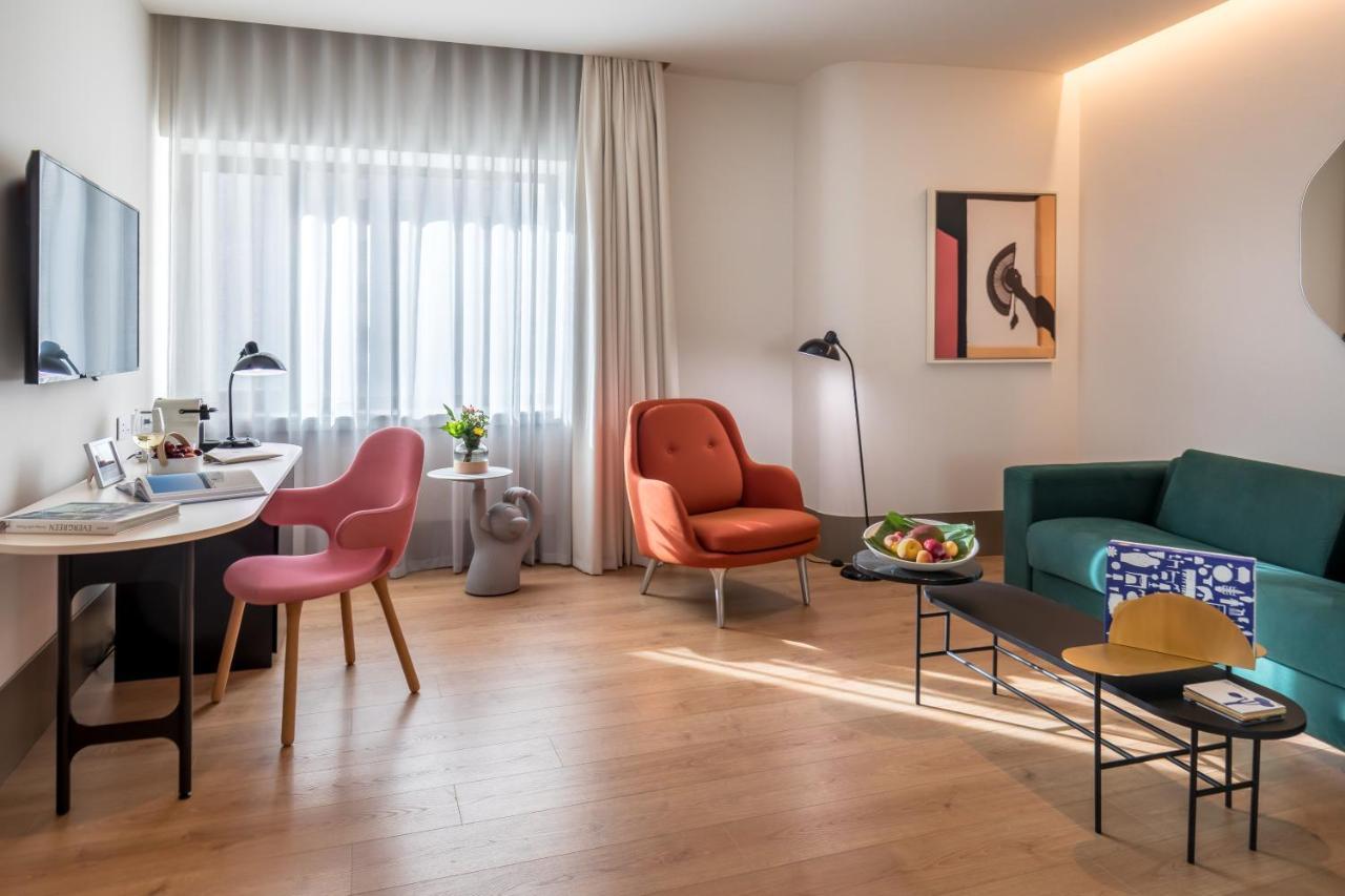 Barcelo Torre De Madrid Hotel Стая снимка